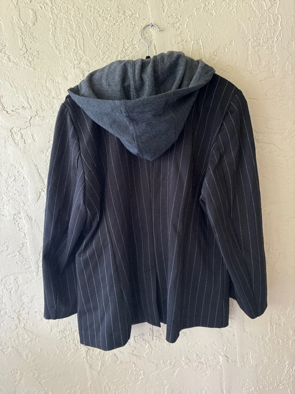 bagatelle euc hood